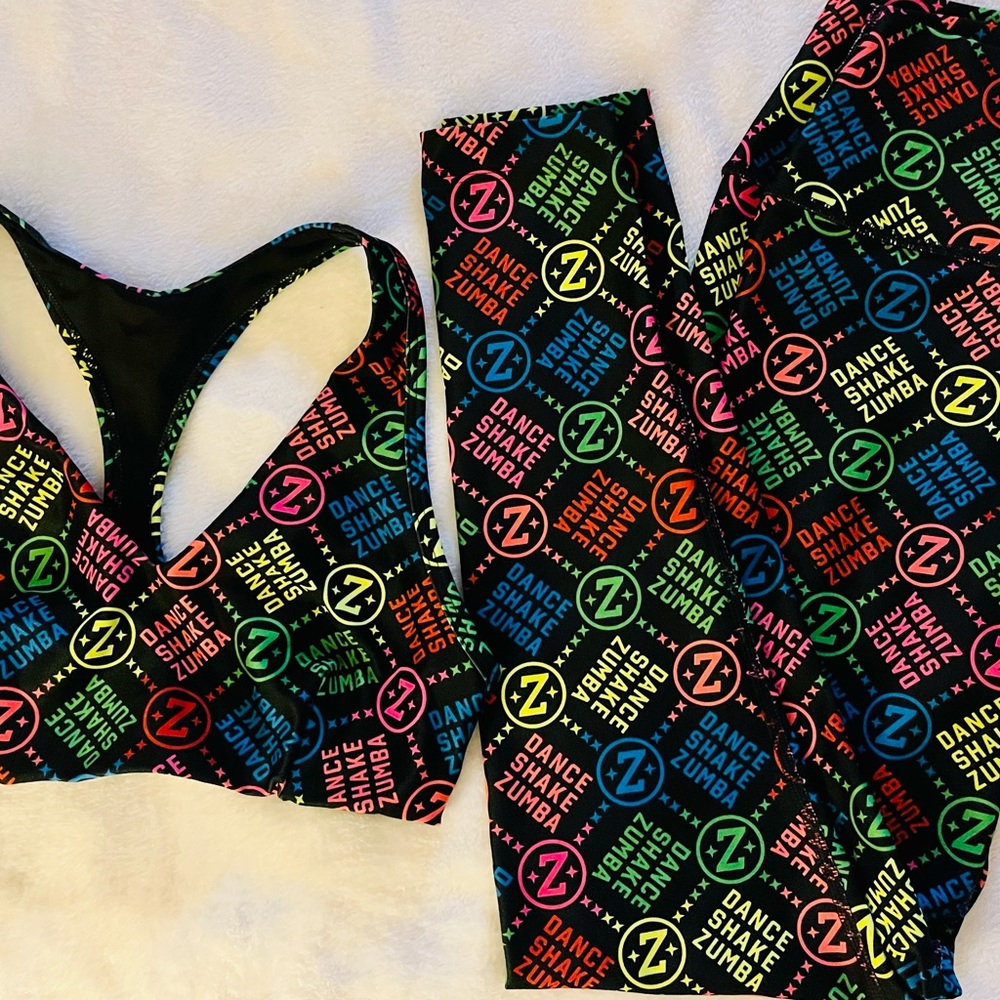 Zumba leggings and sports bra Size small